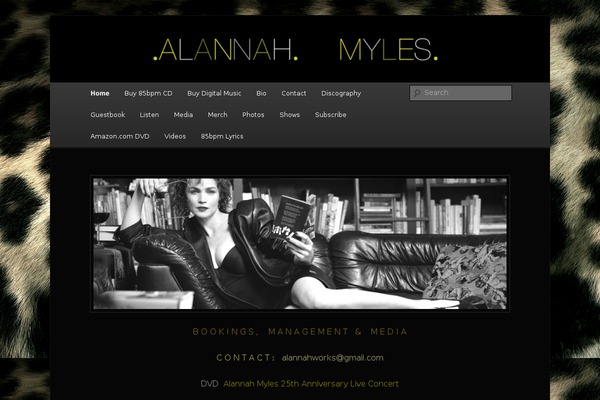 Site using Social Media Feather - lightweight social media sharing and follow buttons plugin