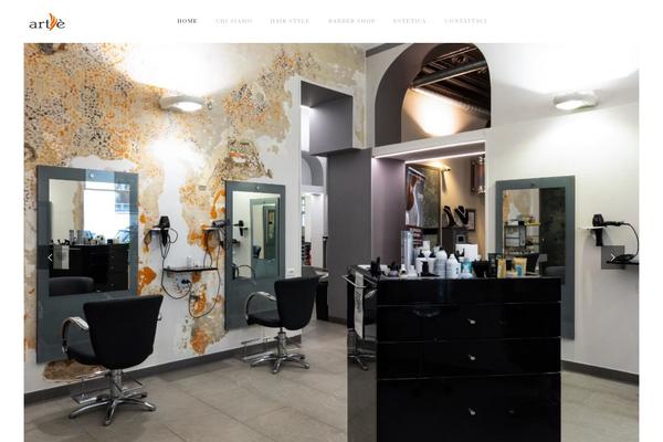 Site using Spotlight-social-photo-feeds plugin