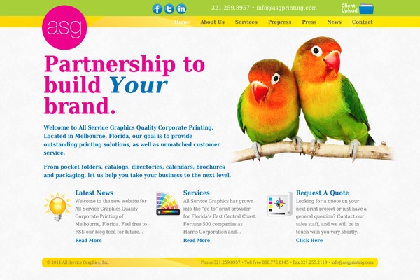 Zerif Lite theme site design template sample