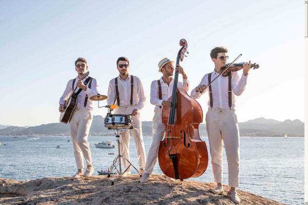 Lush theme site design template sample