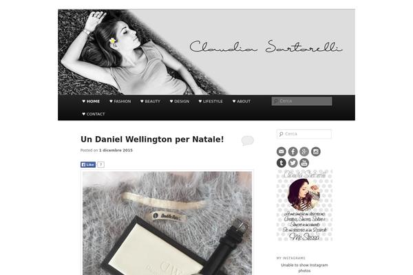 Site using Smooth Page Scroll to Top plugin