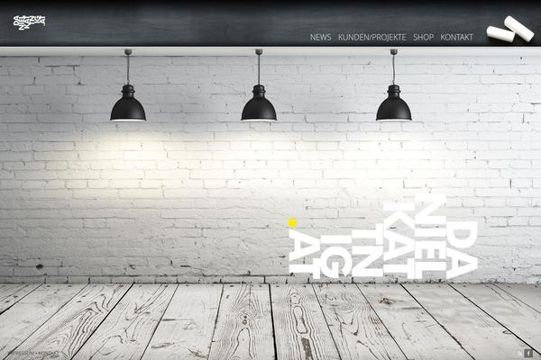 Qamar theme site design template sample