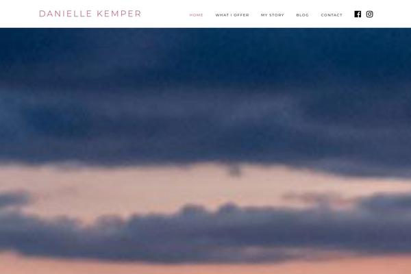 Site using Interactive-testimonial-showcase-visual-composer-addon plugin
