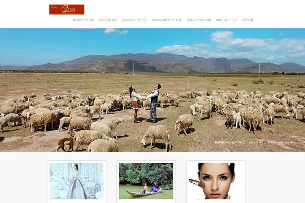 Almera theme site design template sample