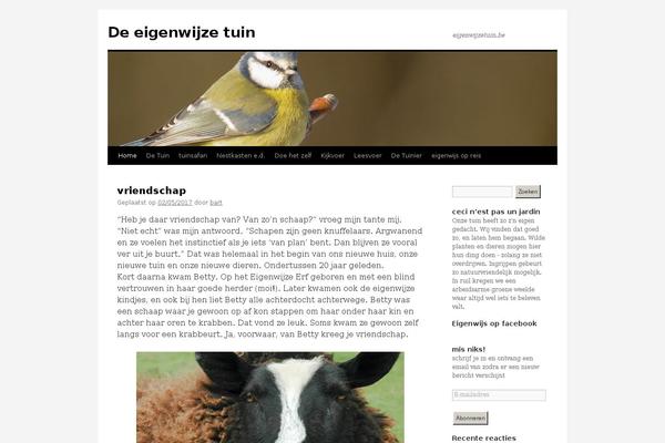 Site using Penci-pennews-review plugin