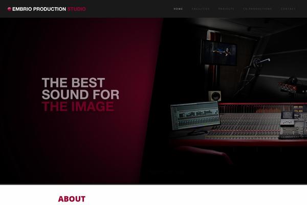 Site using Meks-easy-instagram-widget plugin