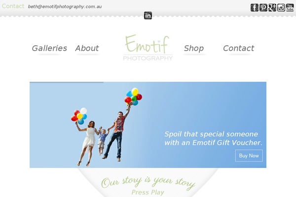 emotifphotography.com site used Theme1833