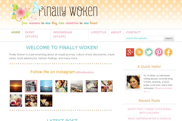 Site using Simple-urls plugin