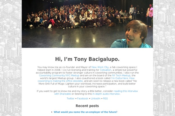 Blogly Lite theme site design template sample