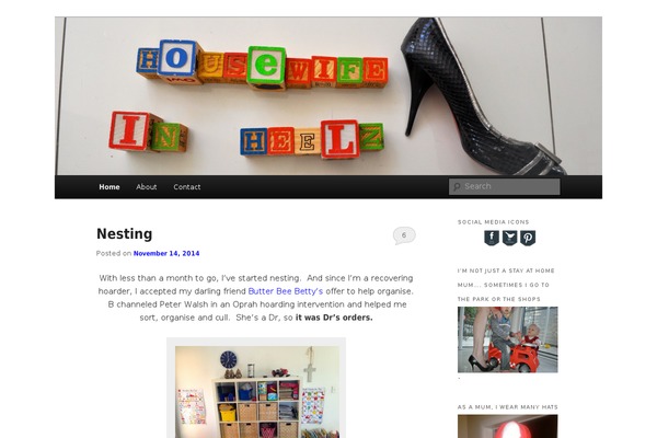 Site using Social Media Widget by Acurax plugin