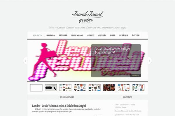 Site using Floating Social Media Icon plugin