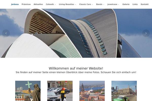 Site using Flickr Justified Gallery plugin
