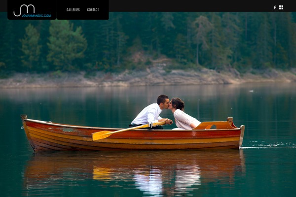 DK theme site design template sample