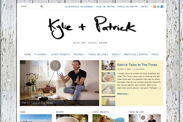 kylieandpatrick.com site used Yamidoo