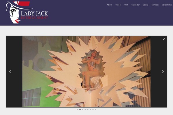 Site using Easy Social plugin