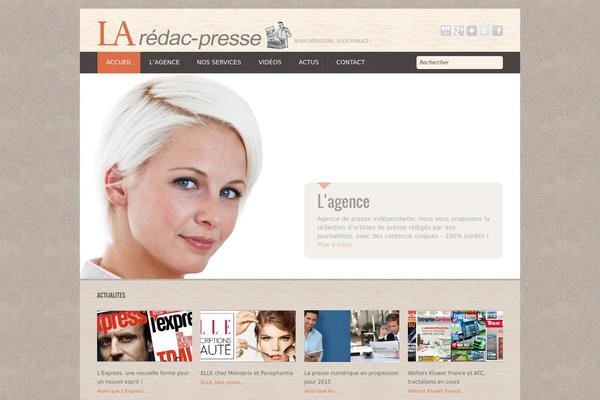 Site using Flickr Thumbnails Photostream plugin