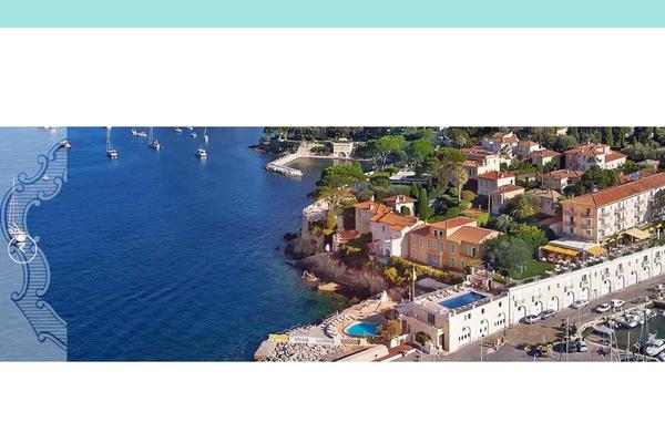 Traveler theme site design template sample