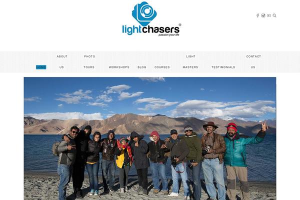 Artmag theme site design template sample
