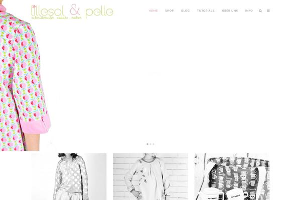 Site using Simple Follow Me Social Buttons Widget plugin