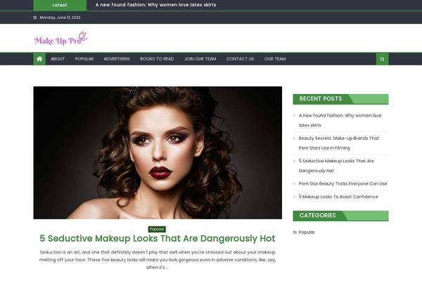 Site using Social-share-with-floating-bar plugin