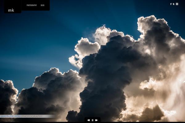 DK theme site design template sample