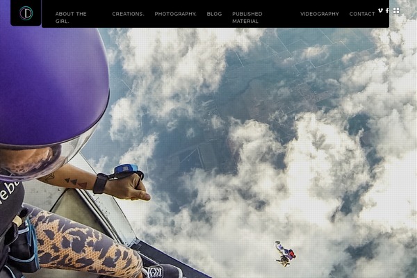 DK theme site design template sample