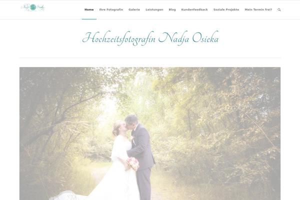 Site using Arscode-social-slider plugin