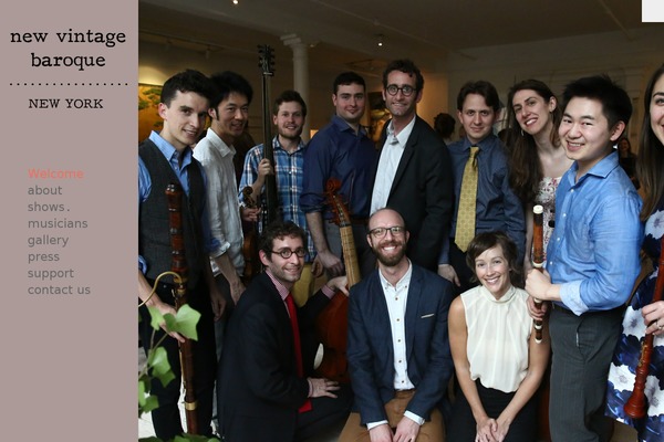 newvintagebaroque.com site used Fashionic