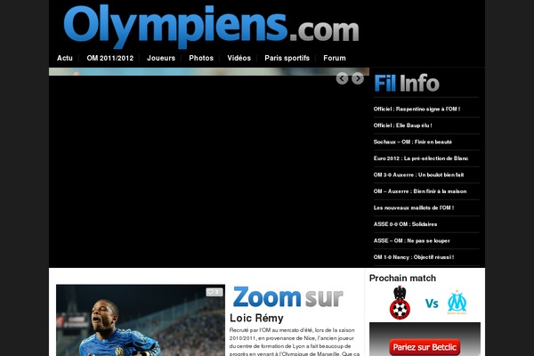 Magazinum theme site design template sample