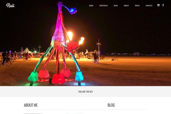 Central theme site design template sample