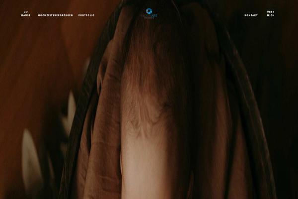 Site using Flo-instagram plugin
