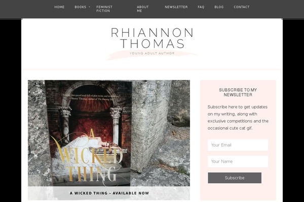 Site using Bluchic-instagram-feed plugin