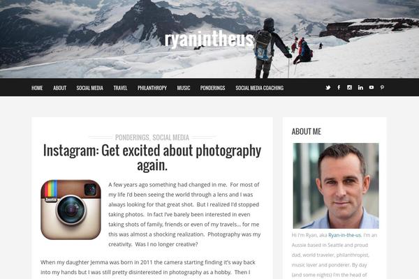 Site using Alpine PhotoTile for Instagram plugin