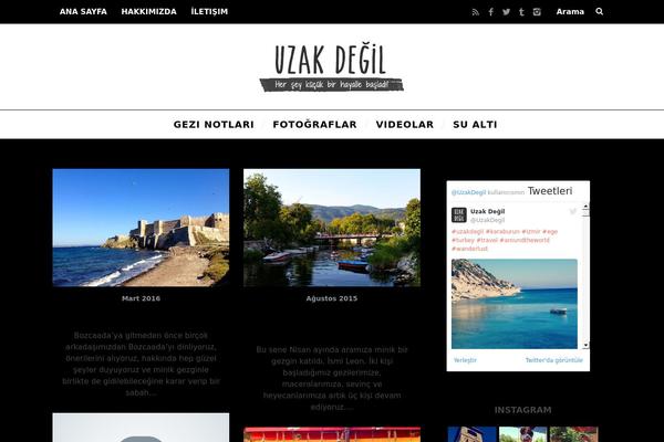 Site using Alpine PhotoTile for Instagram plugin