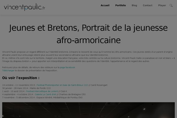 Site using Facebook like box plugin