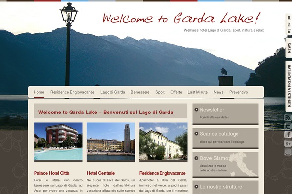 Site using Fixed-social-buttons plugin