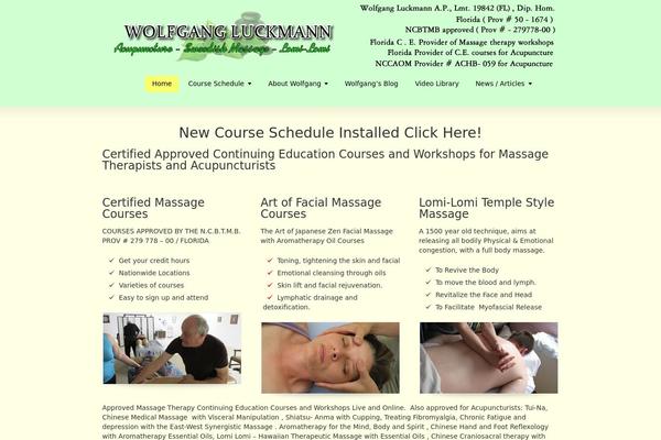 Striking theme site design template sample