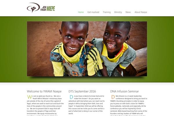 Striking theme site design template sample